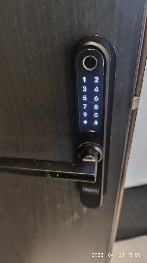 Happy Inn Egle, Self Check-In-24-7, A-C, Parking-In-The-Underground-Garage VNO Dış mekan fotoğraf